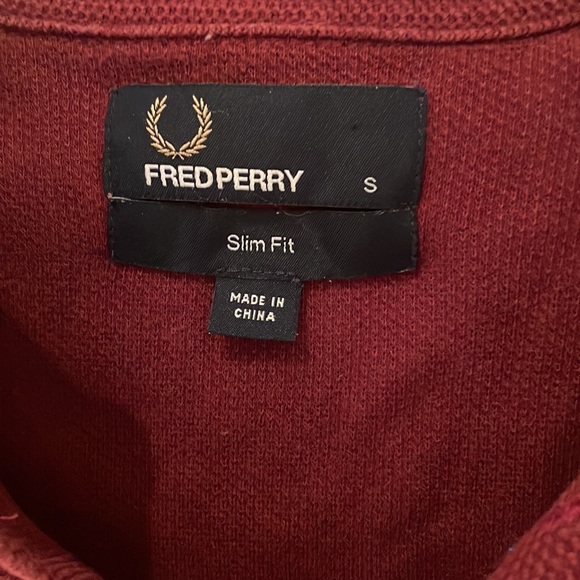 Fred Perry burgundy polo with big stripes size small slim fit - Picture 3 of 6